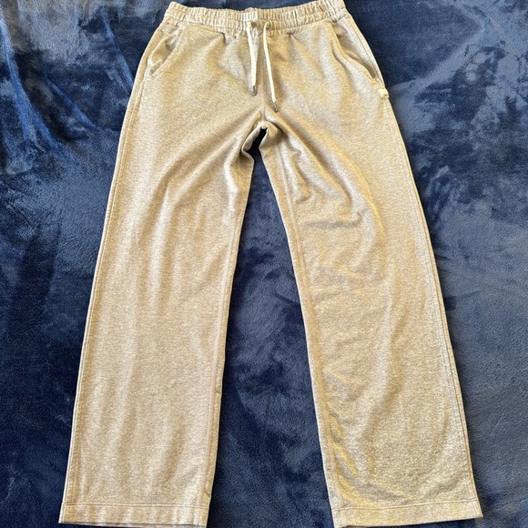Vuori Heather Gray Lounge Pants - Picture 2 of 11